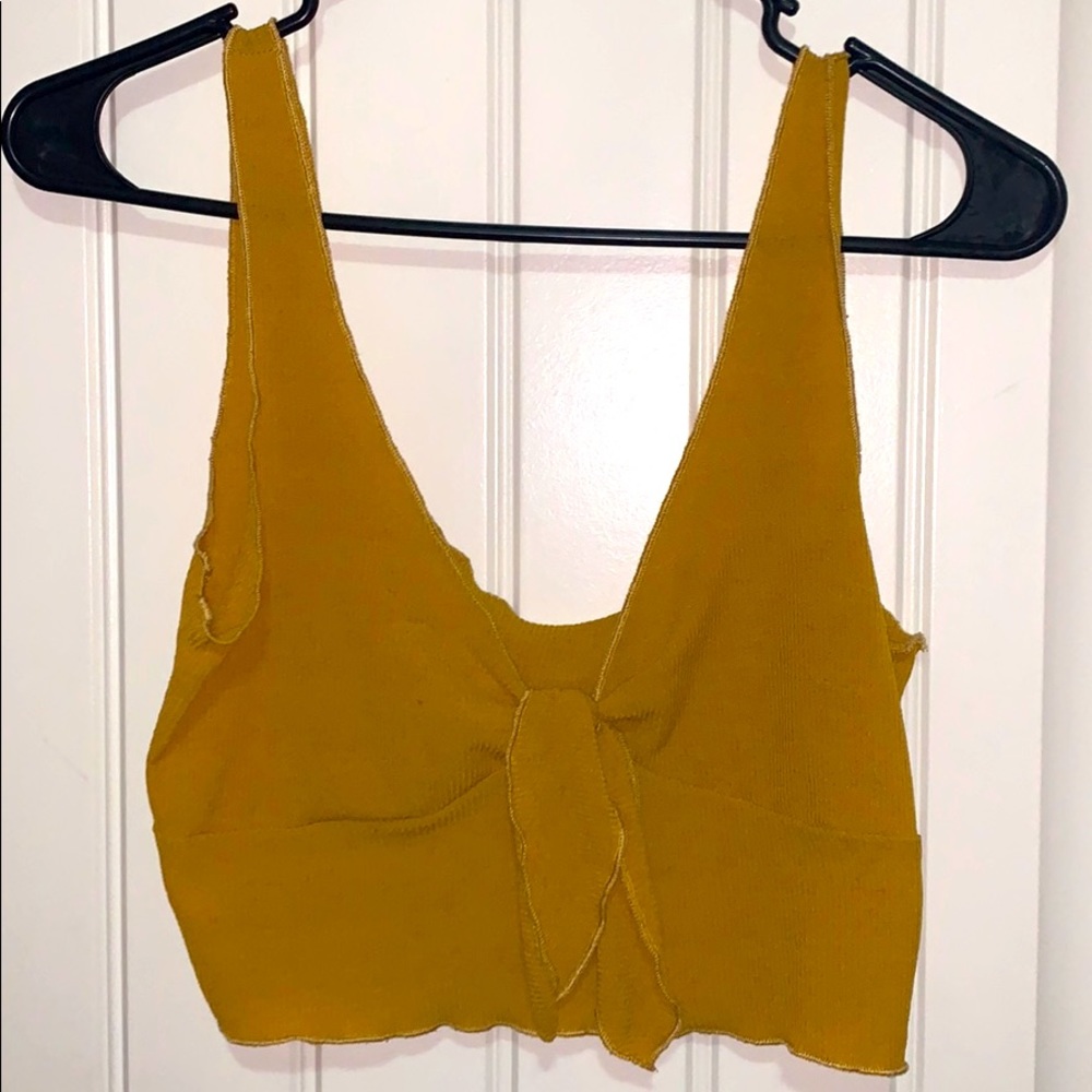 Crop top